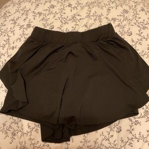 Altar’s State Black Skort